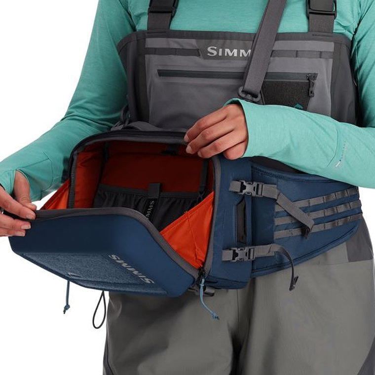 Simms Freestone Hip Pack Midnight Accessories \ Backpacks, Bags, Tube